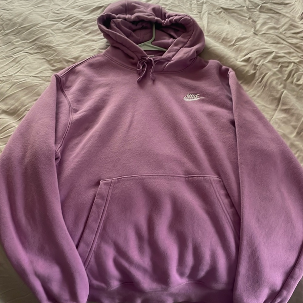 Small Nike sweatshirt